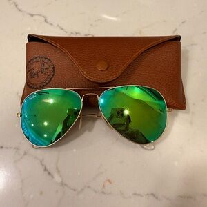 Ray-Ban Gold Aviator Sunglasses with Green Lenses